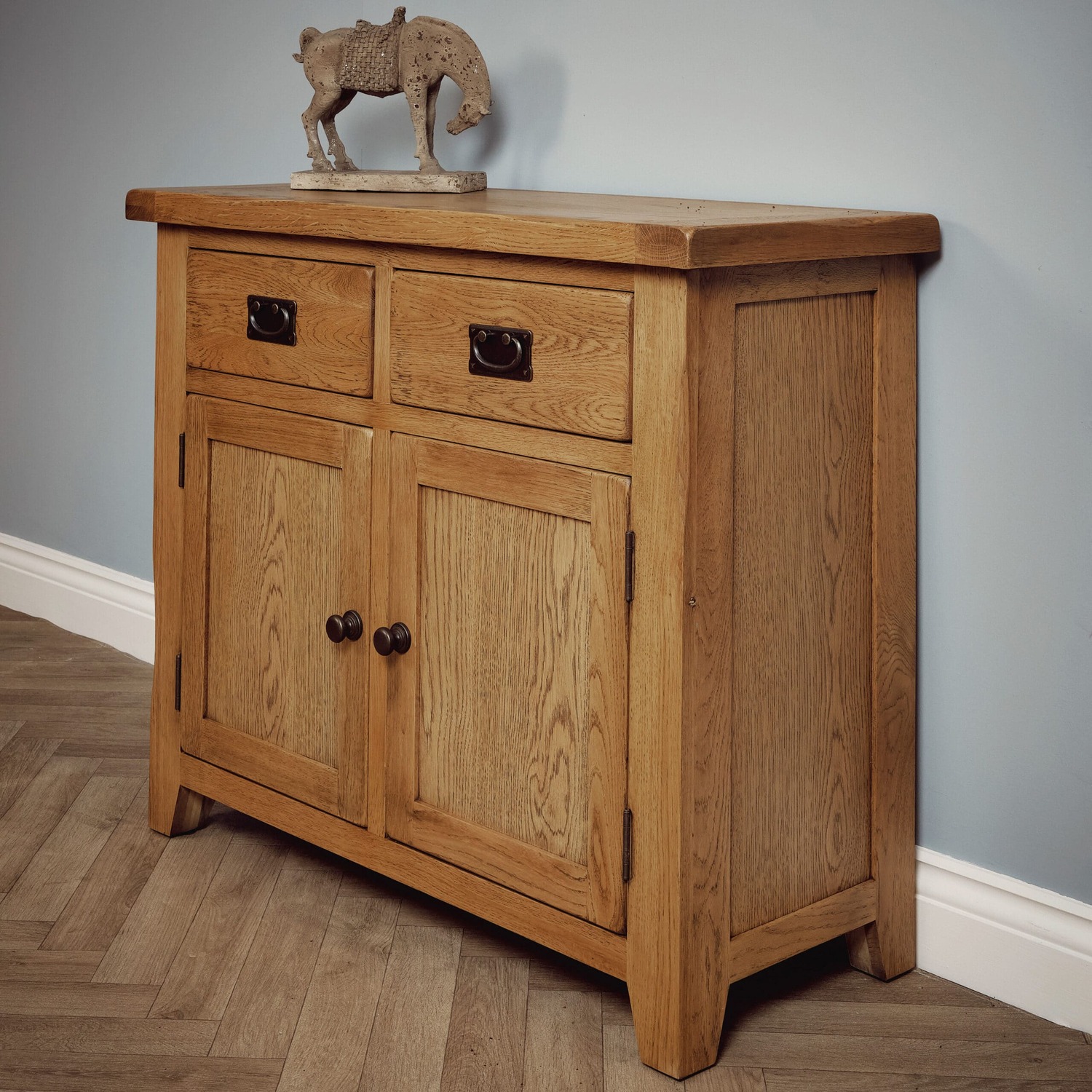 Rustic Oak 2 Door 2 Drawer Sideboard - Brown