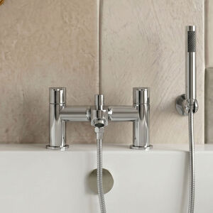 Modern Bathroom Round Deck Mounted Bath Shower Mixer Tap with Kit - Chrome