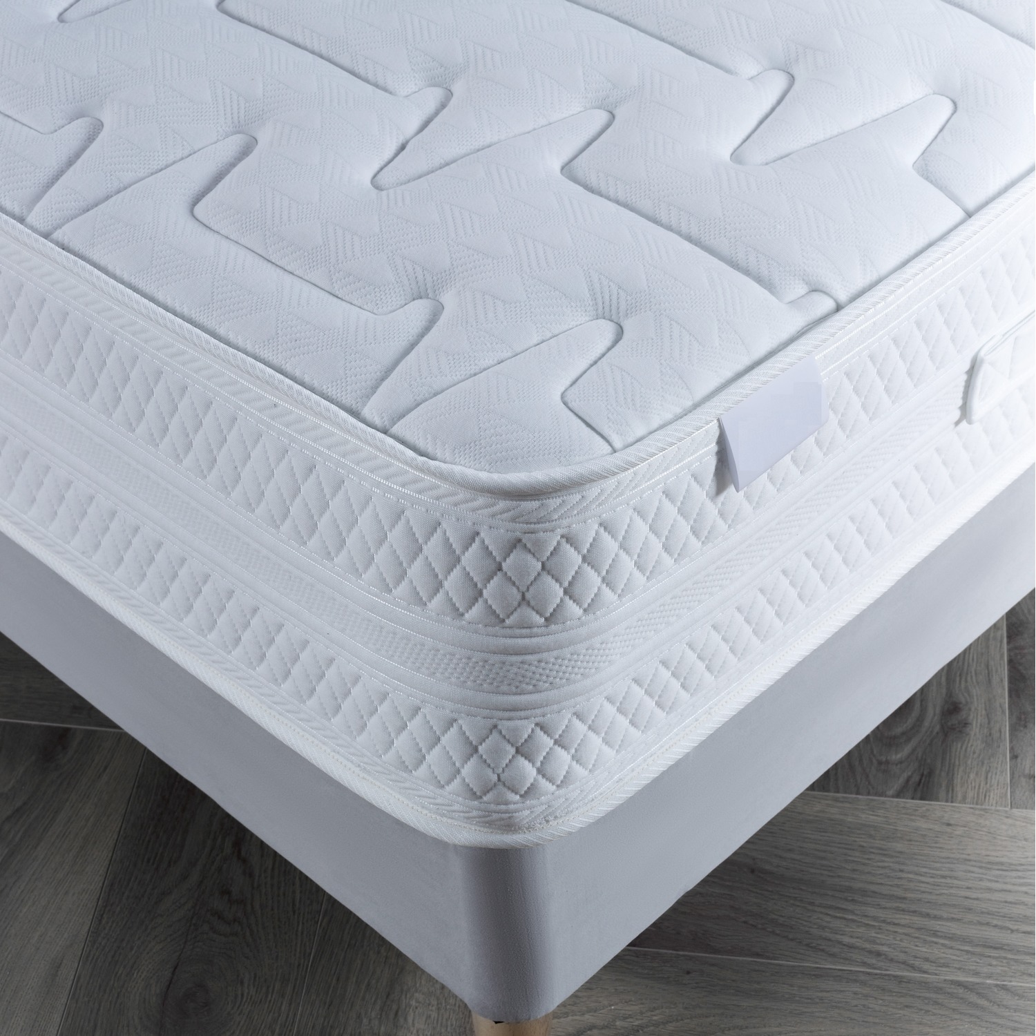 Joy 2000 Pocket Sprung Memory Foam Mattress - White Single Foam Memory Foam Polyester Satin