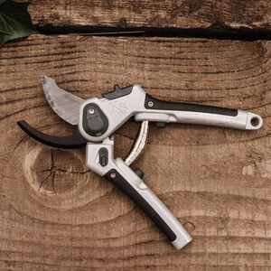 Eversharp All-Purpose Secateurs with High-Carbon Eversharp Blade