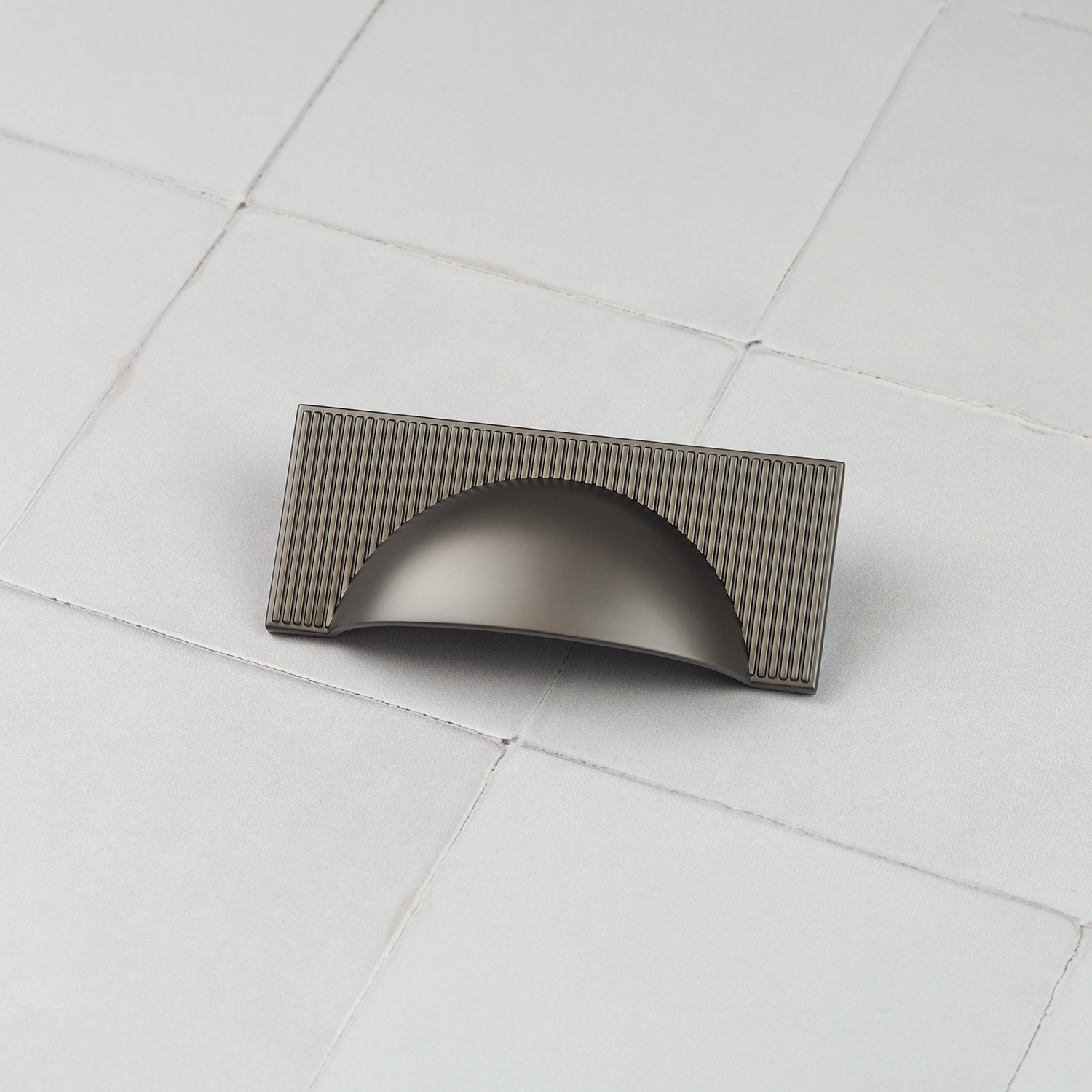 Handle & Home Ribbed Detailing Handles And Coordinating Knobs - Anthracite Grey - Anthracite / 45Mm / 107Mm