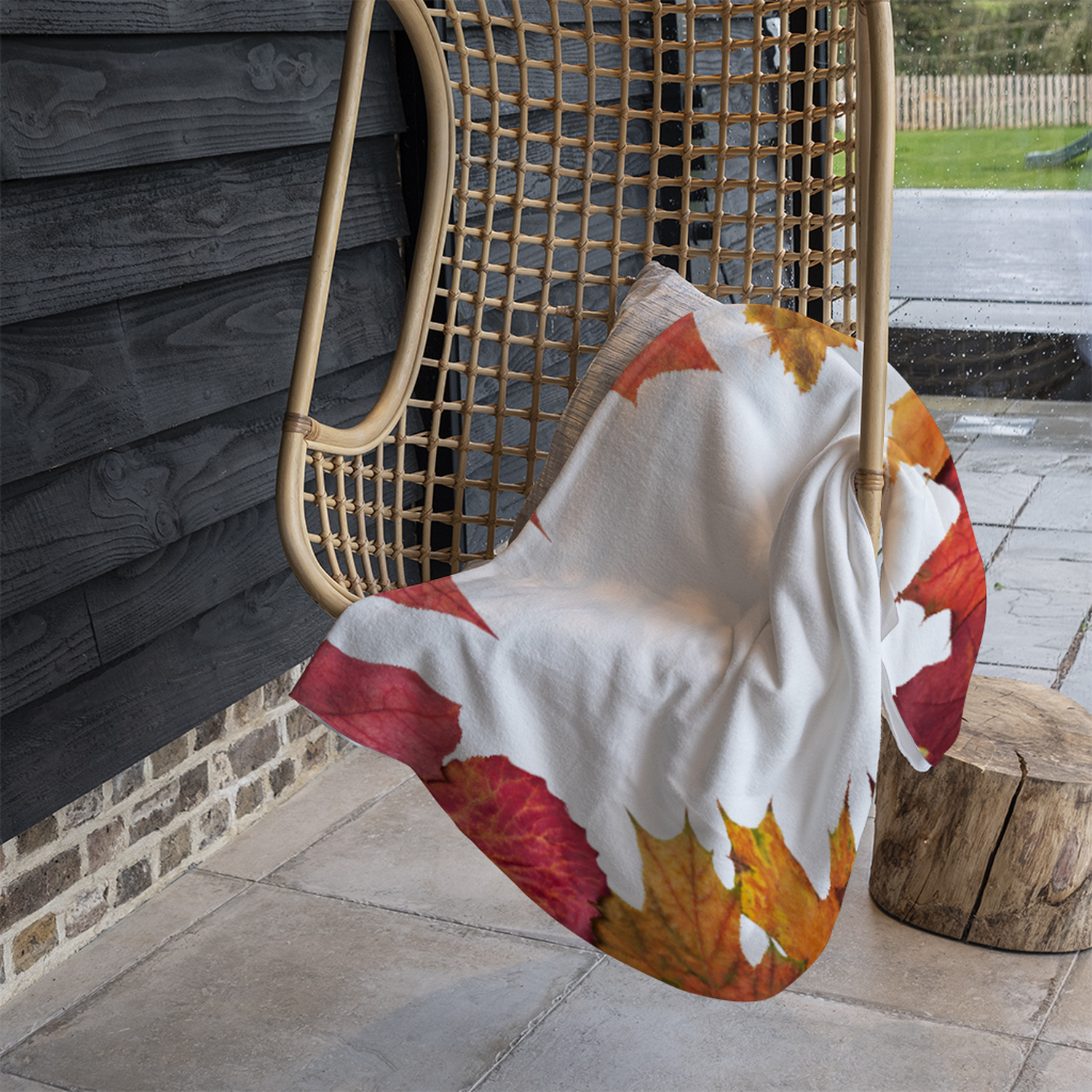 Red Autumn Border Blanket - Red