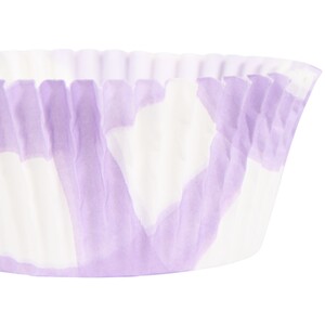 100 Gingham Cupcake Cases shot 10621842