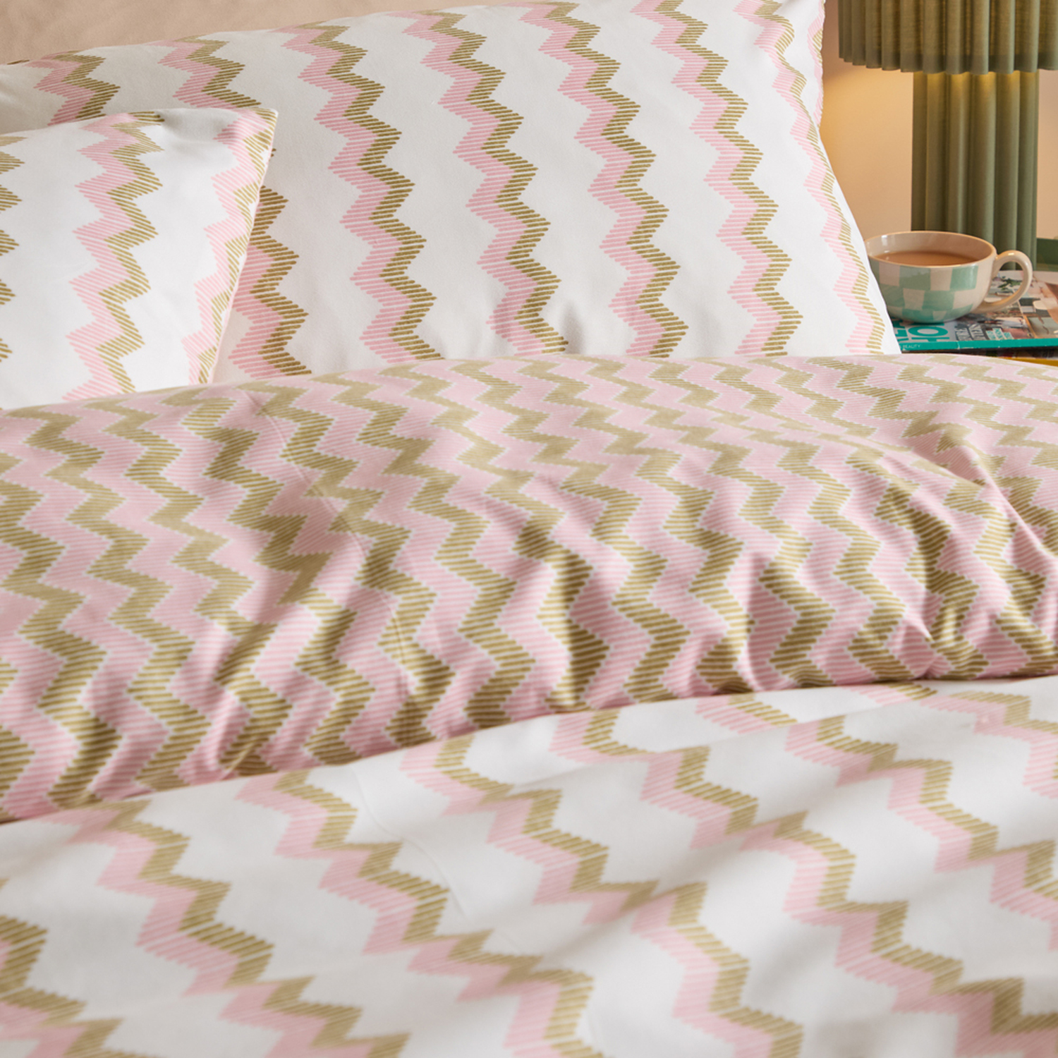 Izzie Reversible Soft Touch Duvet Cover Set - Green King