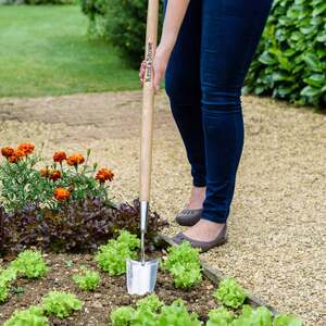 Kent & Stowe Stainless Steel Long-Handled Trowel with Ash Handle