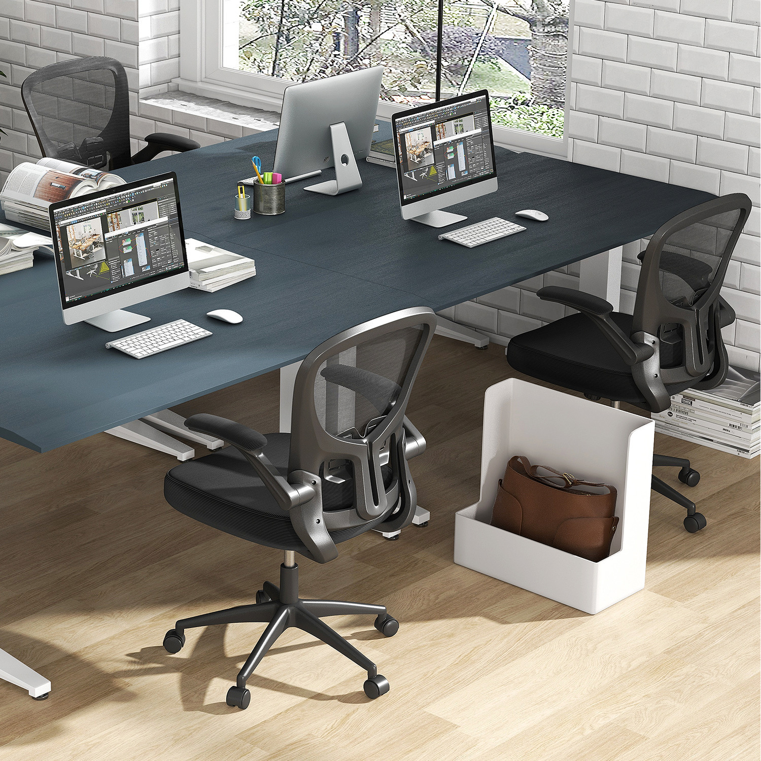 Swivel Mesh Task Chair