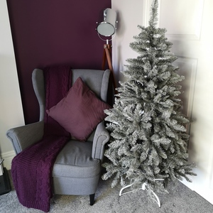 Artificial Pine Christmas Tree with 509 Tips