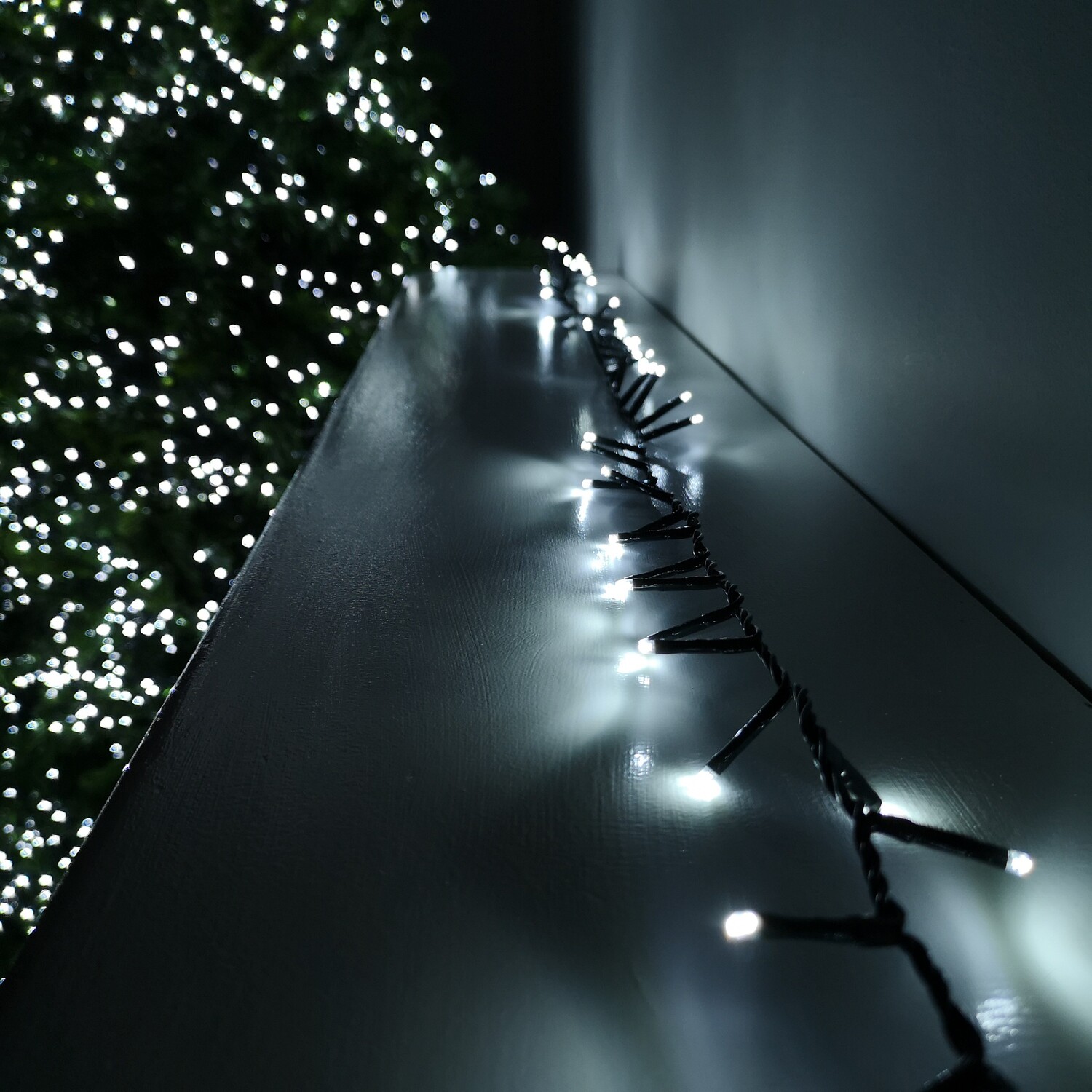 Premier 500 Cool LED Christmas Light with Timer - Cool white