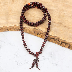 Mallah Myga Mala Bead Necklace shot 5651950