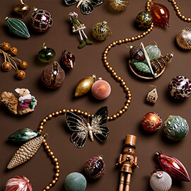 amber charm decs