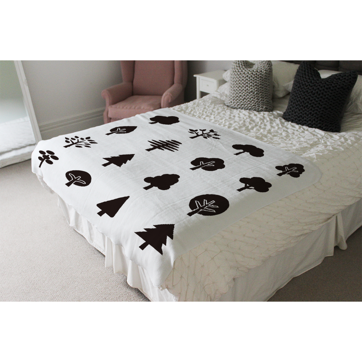 Tree Silhouette Illustrations Blanket - White