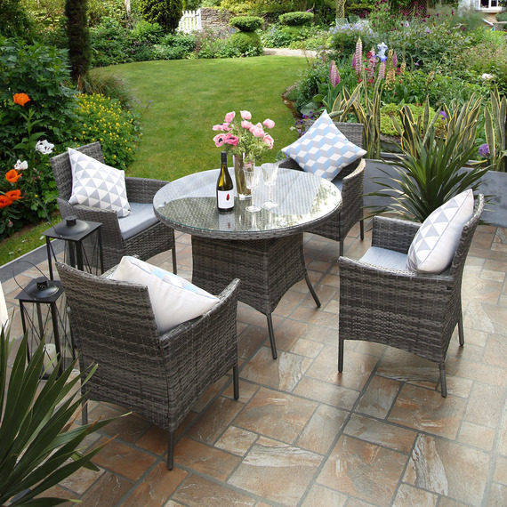 Deluxe Rattan 4 Seater Bistro Set with Round Table