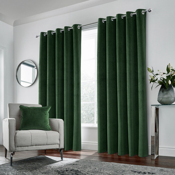 Hampton Green Blackout Velvet Supersoft Eyelet Curtains
