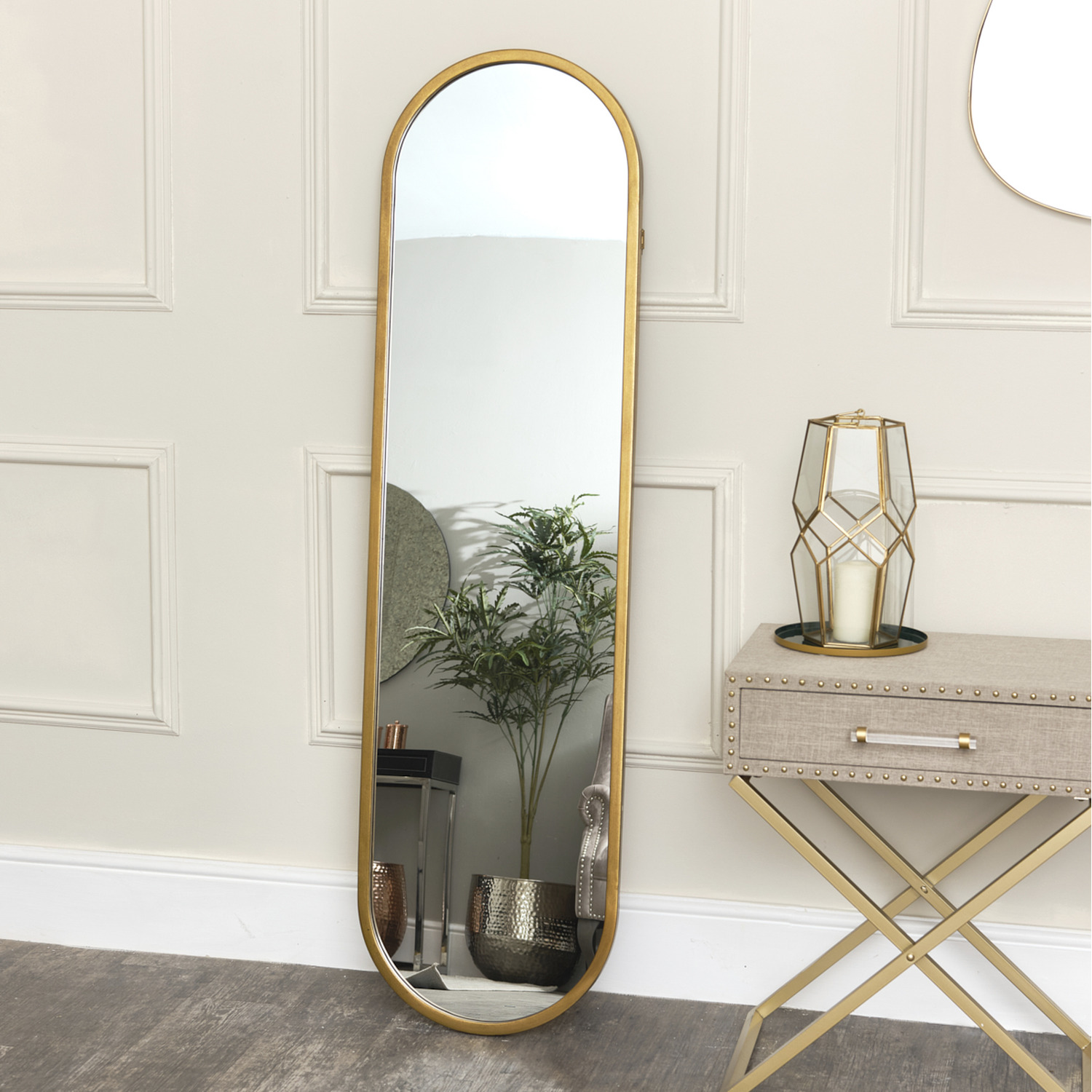 Image of Large Oval Mirror - Gold