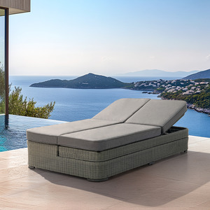 Sunjoy 2-Seater Rattan Sun Lounger