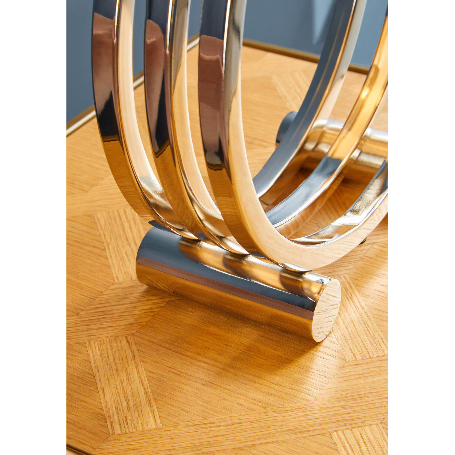 Circlet Concentric Ring Design Table Lamp - Silver