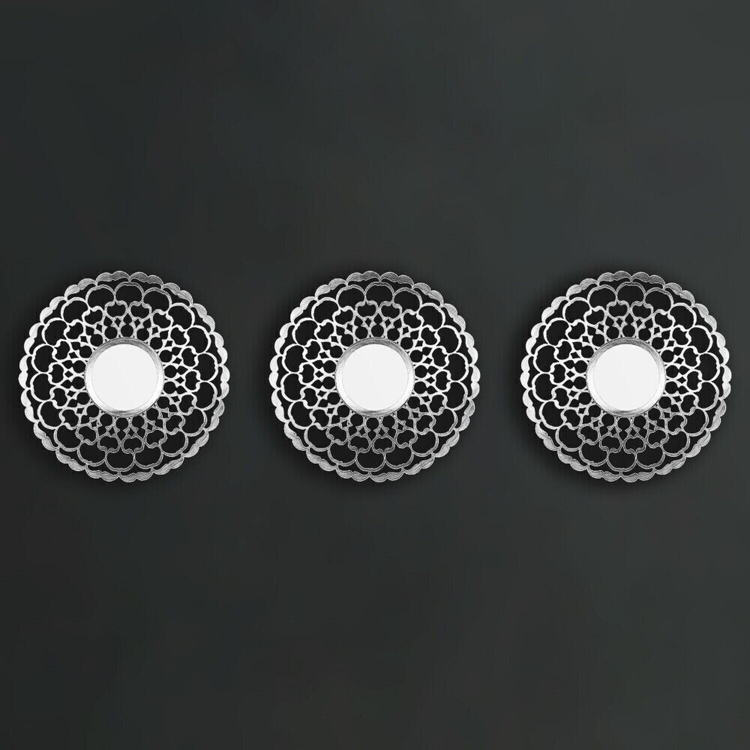 Image of Set of 3 Distressed Mirrors Silver&hellip;