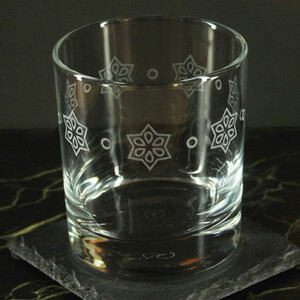 Engraved Set of 4 Side Whisky 11.5oz Stars Pattern Design