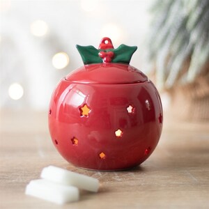 Festive Bauble Oil Burner For Cozy Holiday Scents