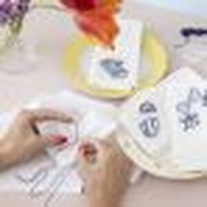 Craft Kit Embroidery Table Napkins Off White Linen Set