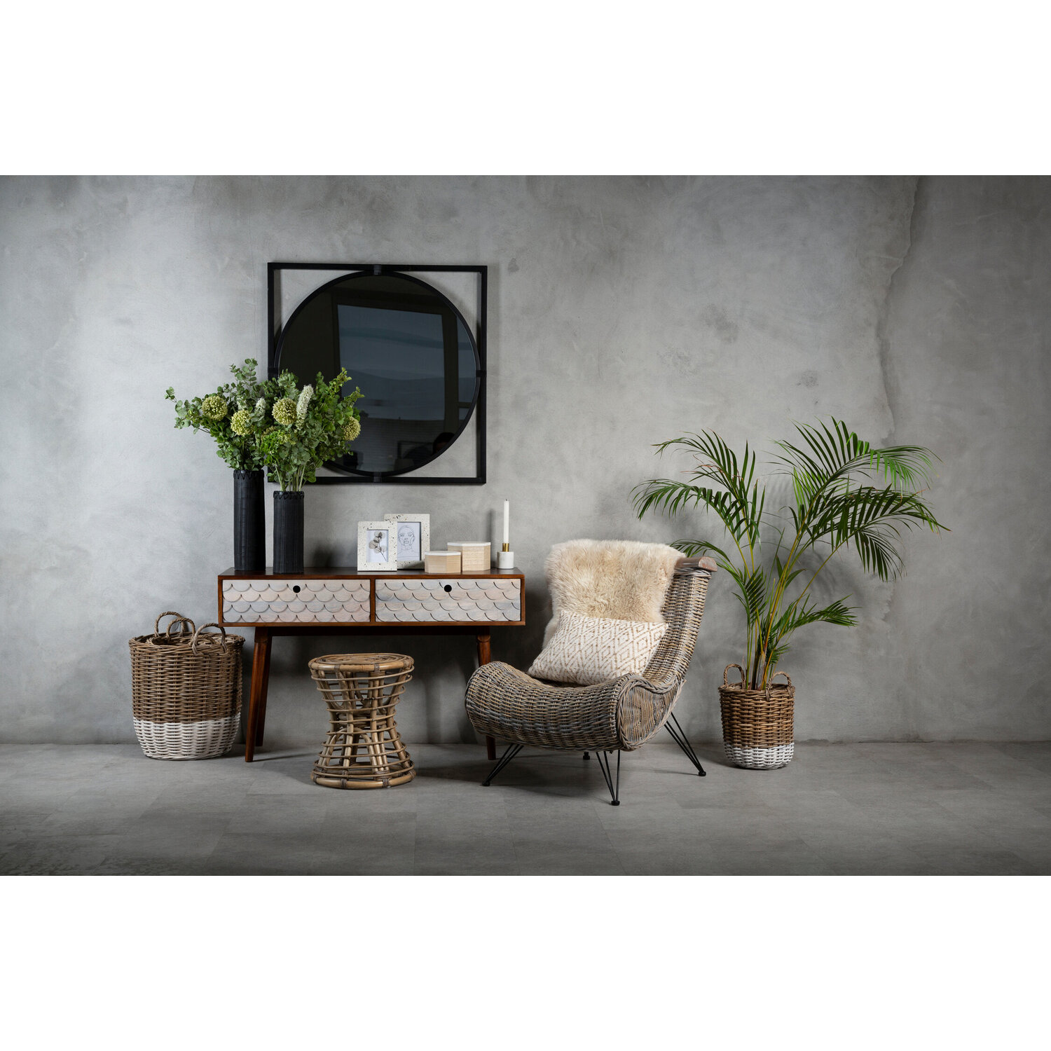 Costal Mango Wood Console Table - Brown