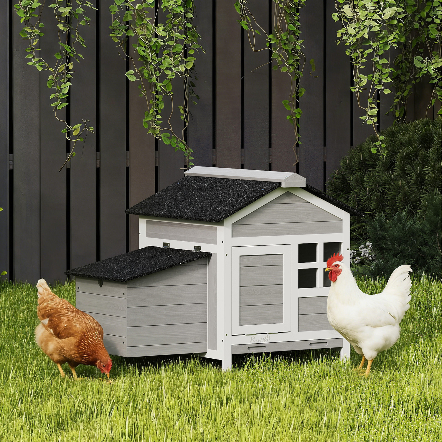 B&Q - Compact Wooden Chicken Coop With Pull-Out Metal Tray & Nesting Box - Image 2