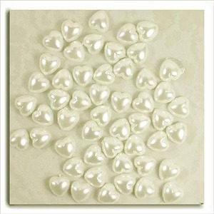 Pack of 50 Flat Backed Ivory Pearl Heart Shape Beads