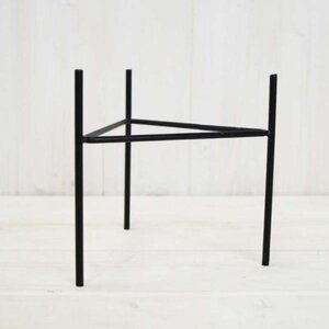 Elegant Black Metal Tripod Pot Stand