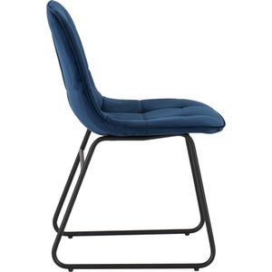 Medium Oak Effect and Blue velvet Quebec Straight Edge Dining Table with Lukas Chairs shot 2503065
