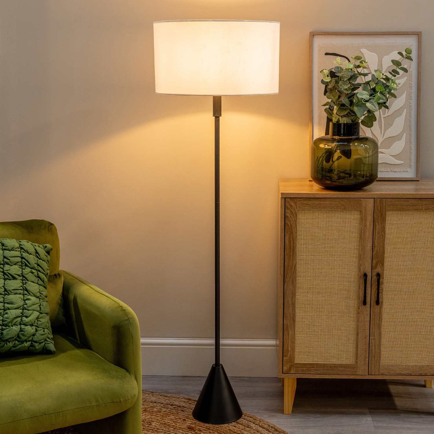 Image of Mitch Triangle Floor Lamp with Trim&hellip;