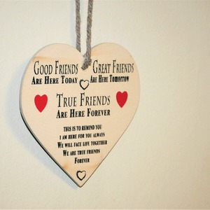 'Good Friends' Wooden Heart Shaped Plaque