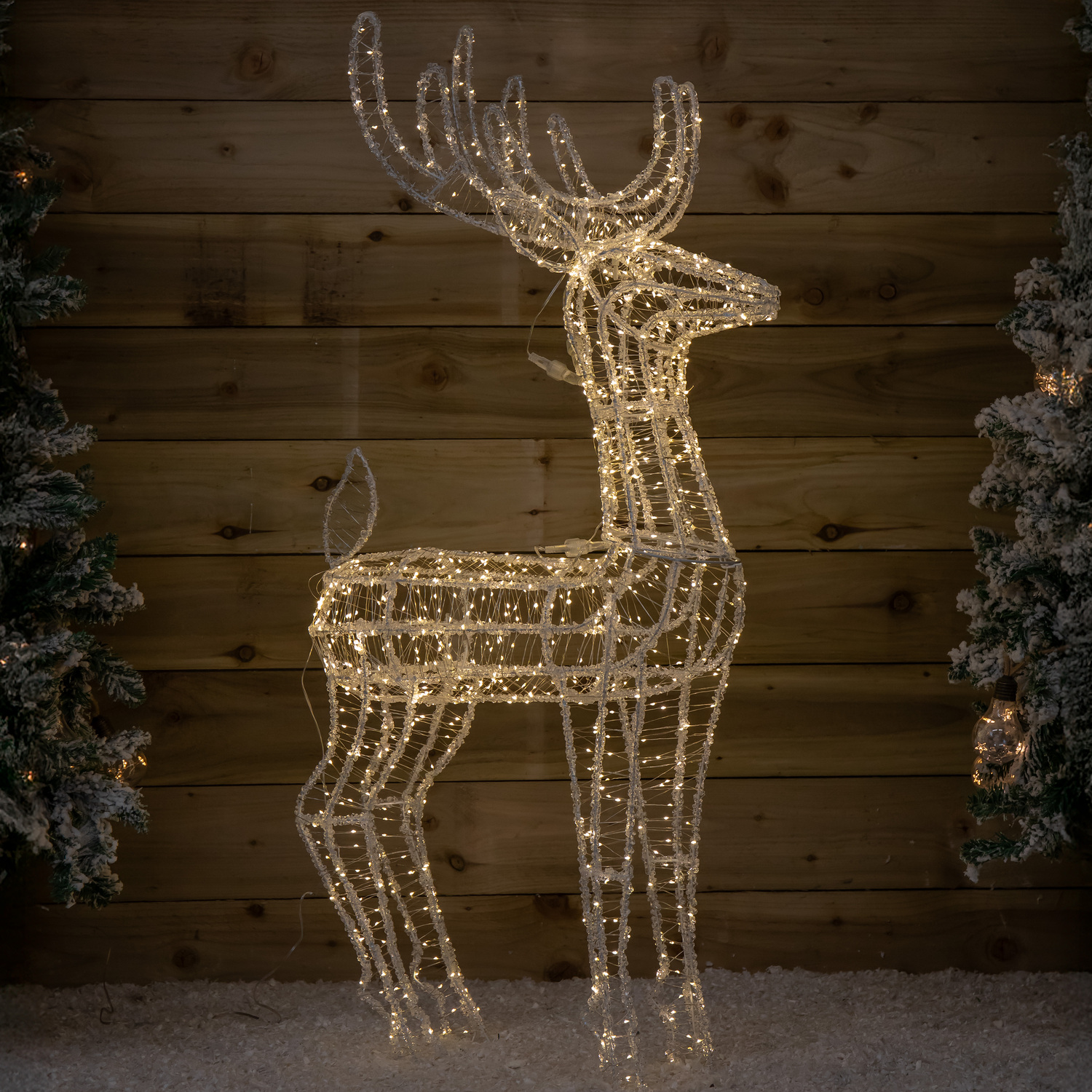 Samuel Alexander 1.03M Light Up Acrylic Christmas Reindeer Decoration With 1040 Warm White Leds - Clear