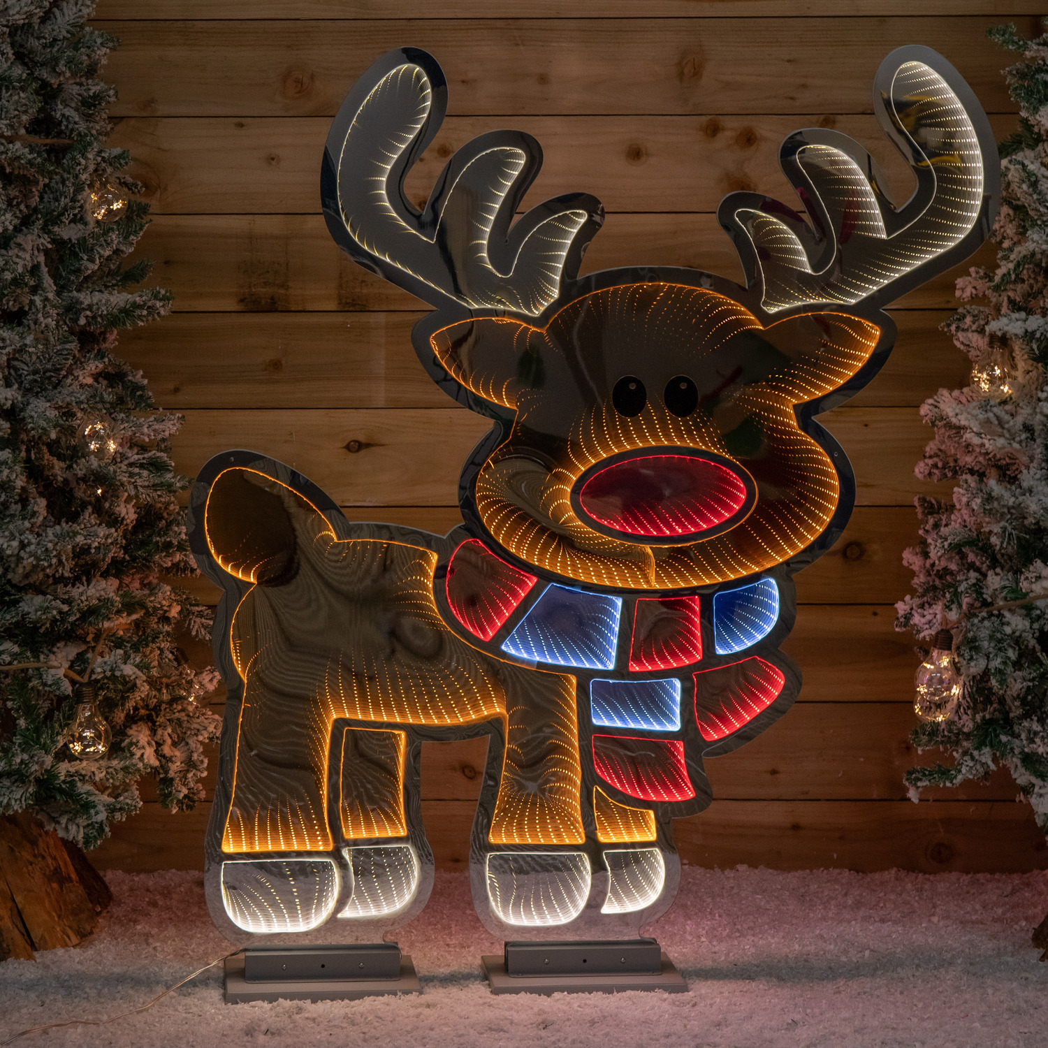 Rackhams Light 1.20M X 1.9M Up Cute Christmas Reindeer Infinity Mirror Decoration With Multi-Coloured Leds - Image 3