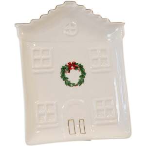 Cosy Christmas House Plate