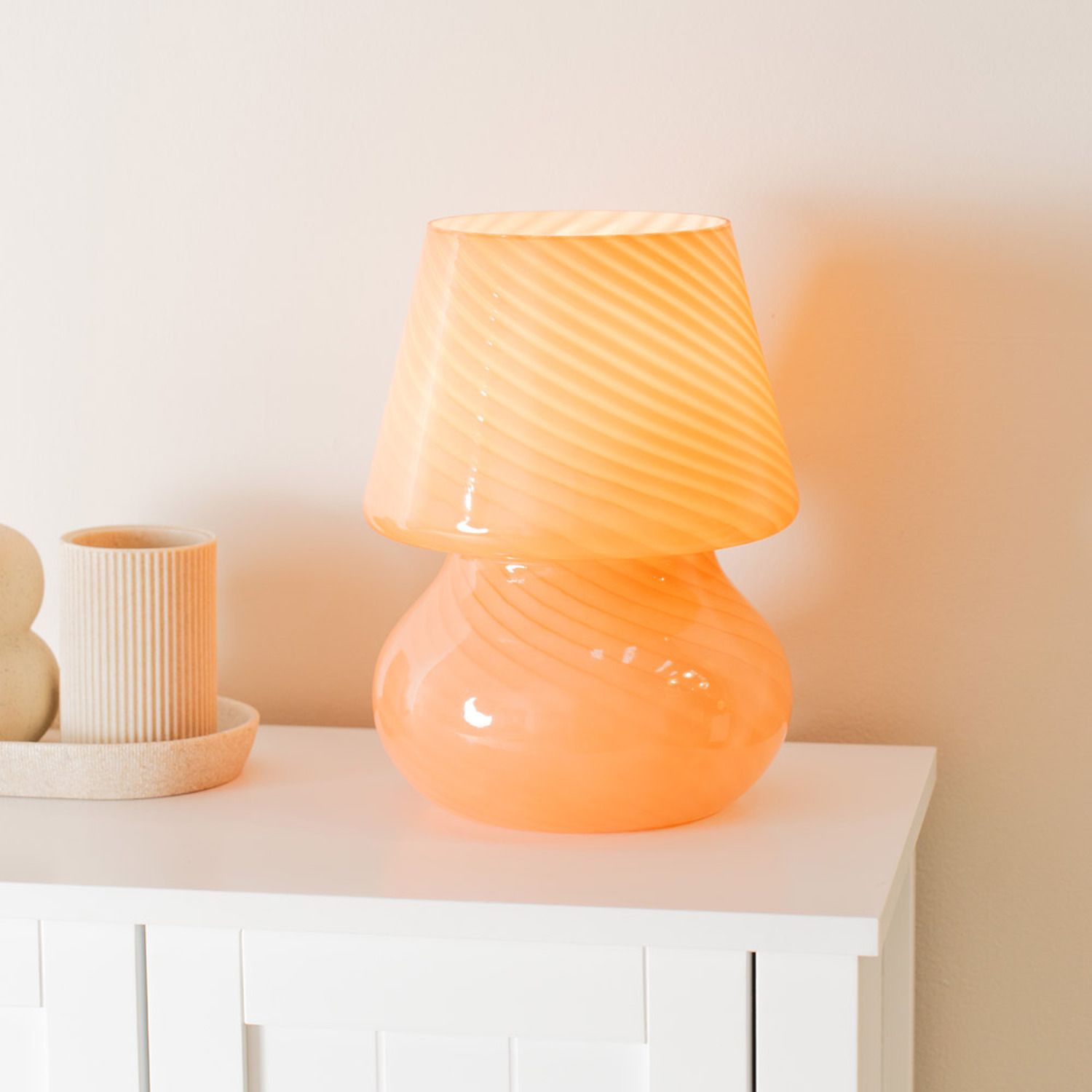 Image of Beau Glass Table Lamp - Black