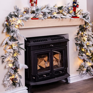 Snowy Alpine Garland