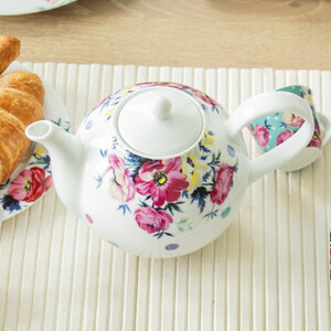 Mikasa Clovelly Porcelain 1 Litre Teapot