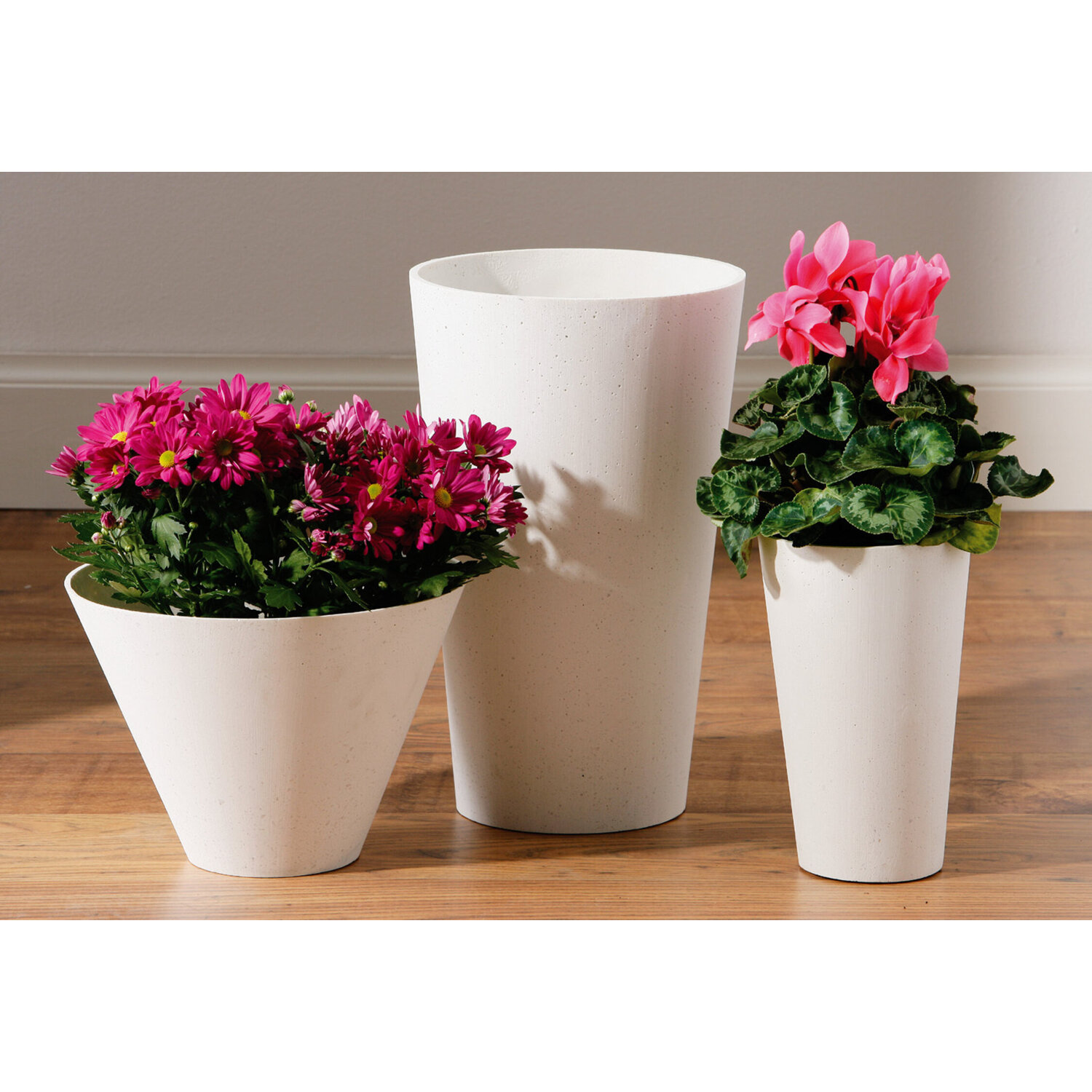 Savita Footed Vase with Square Base - White