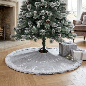 Merry Christmas Round Tree Skirt