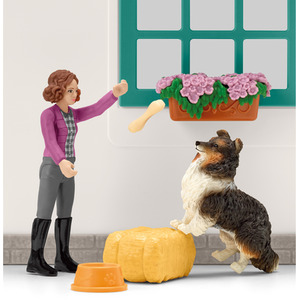 SCHLEICH Horse Club Horse Shop Toy Playset