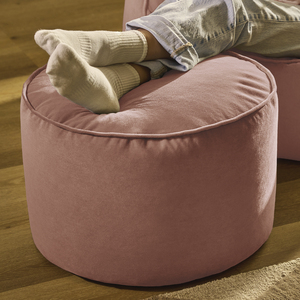 Pink icon Milano Round Velvet Pouffe shot 19507544
