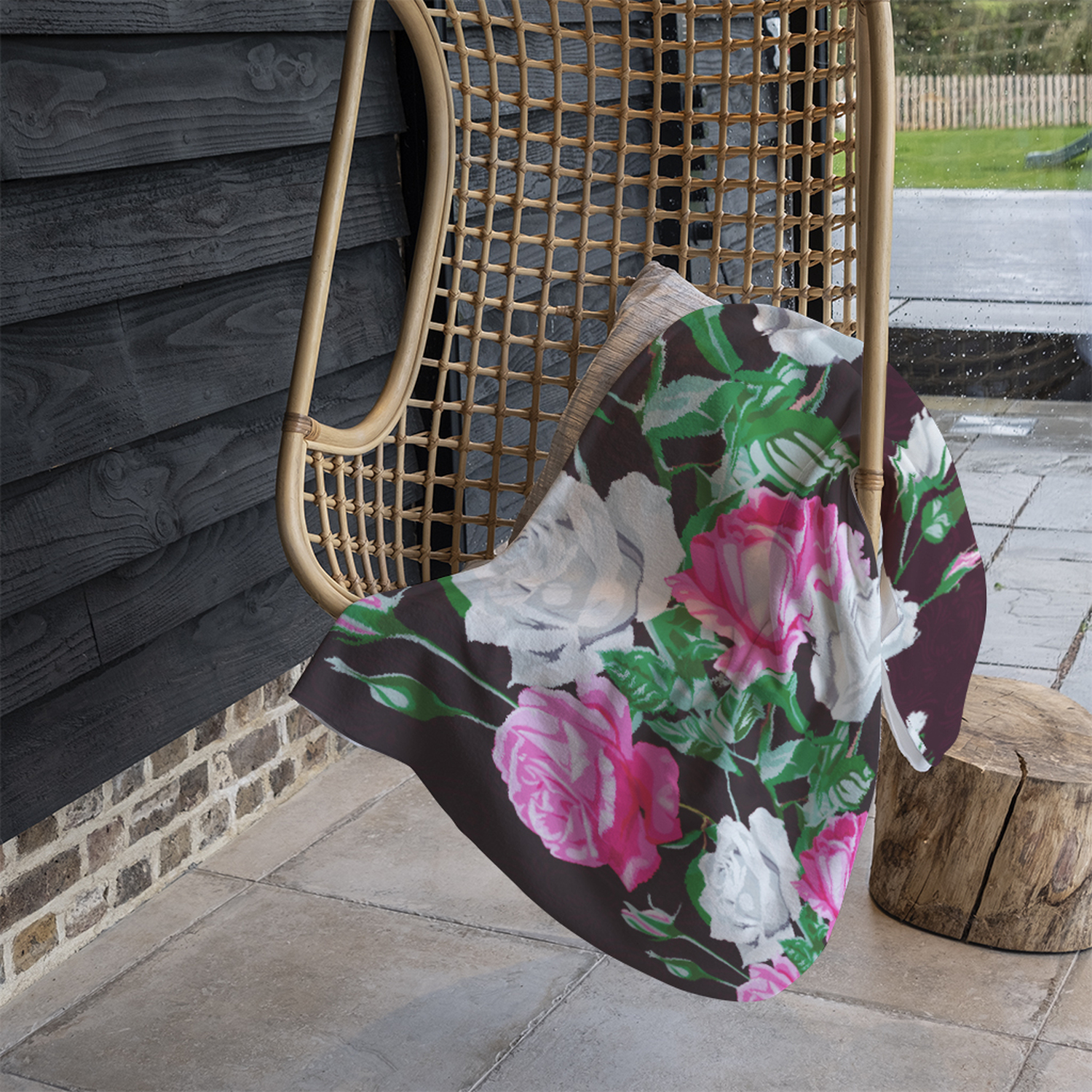 Pattern Of Pink And White Flowers Blanket - Black