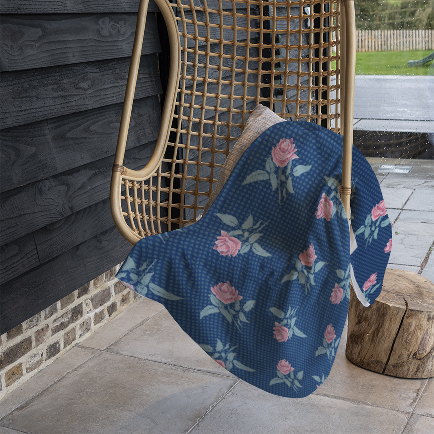Roses  Spots Print Blanket - Blue