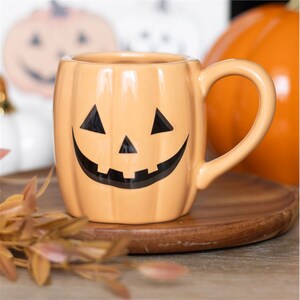 Smiling Jack-O'-Lantern Pumpkin Mug For Halloween Treats