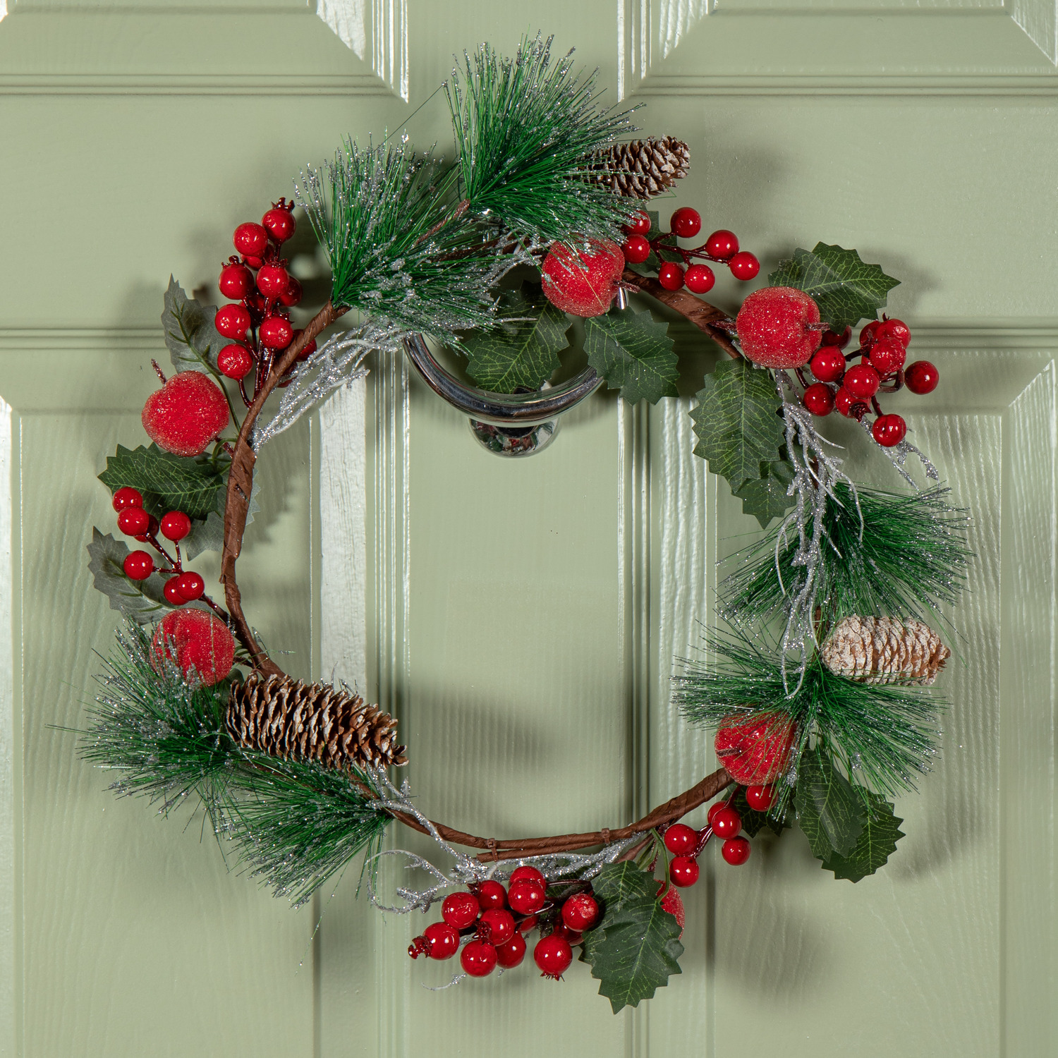 Samuel Alexander Christmas Wreath with Apples and Red Berries 45cm - Image 5
