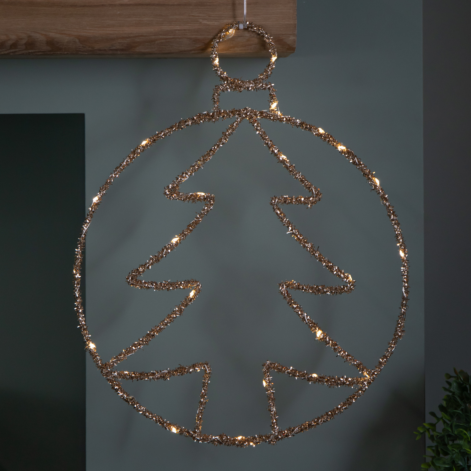 Light/Gold 49Cm Battery Powered Up Christmas Tree Ball With Twinkling Leds - Image 3