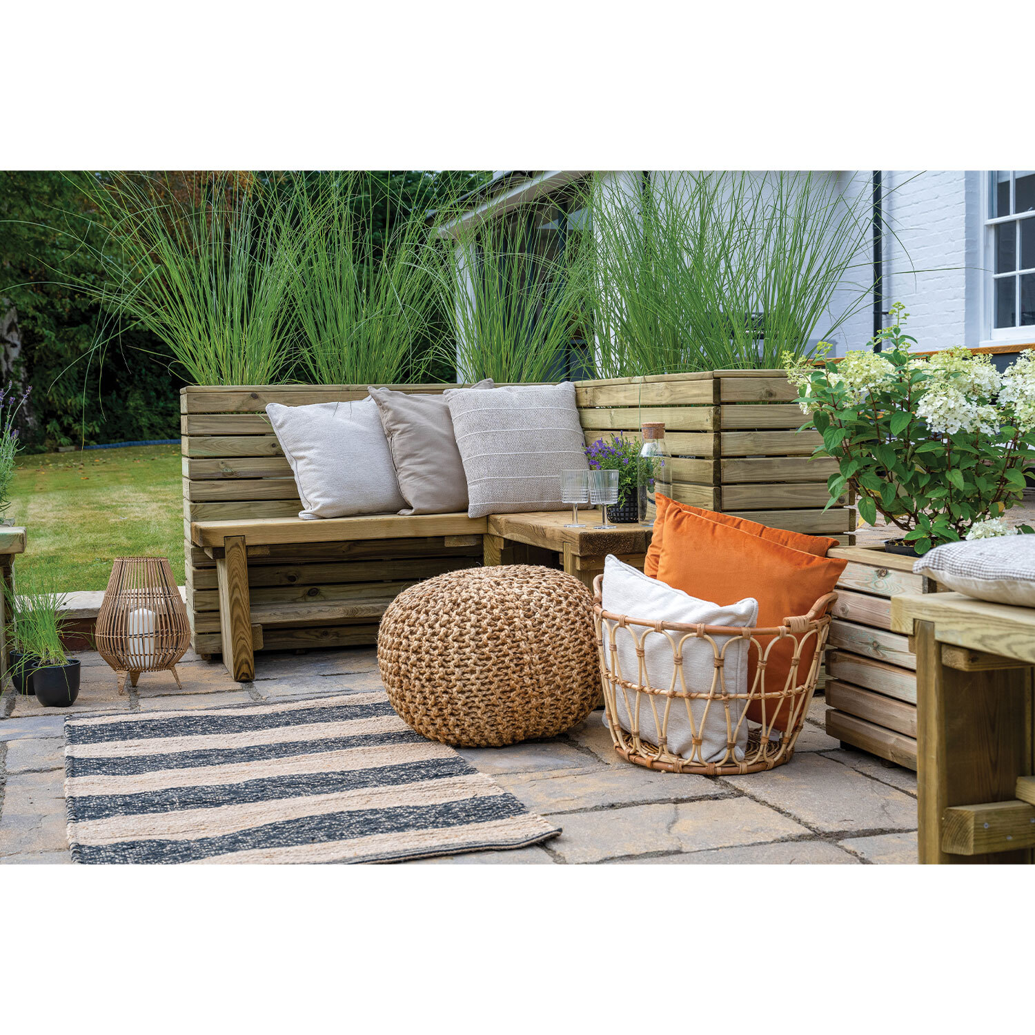 Double Corner Sleeper Bench
