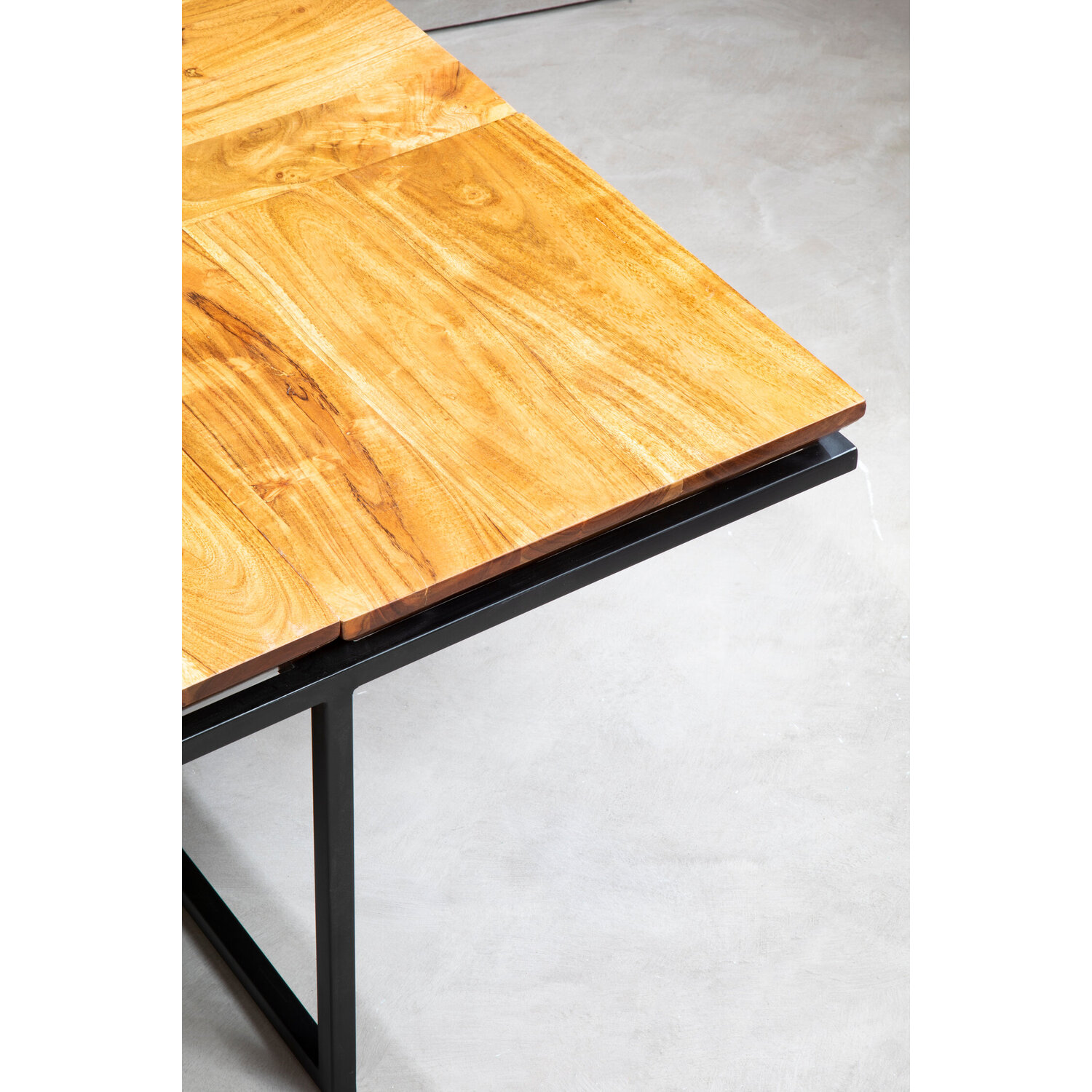 Shimla Acacia Pyramid Coffee Table - Silver