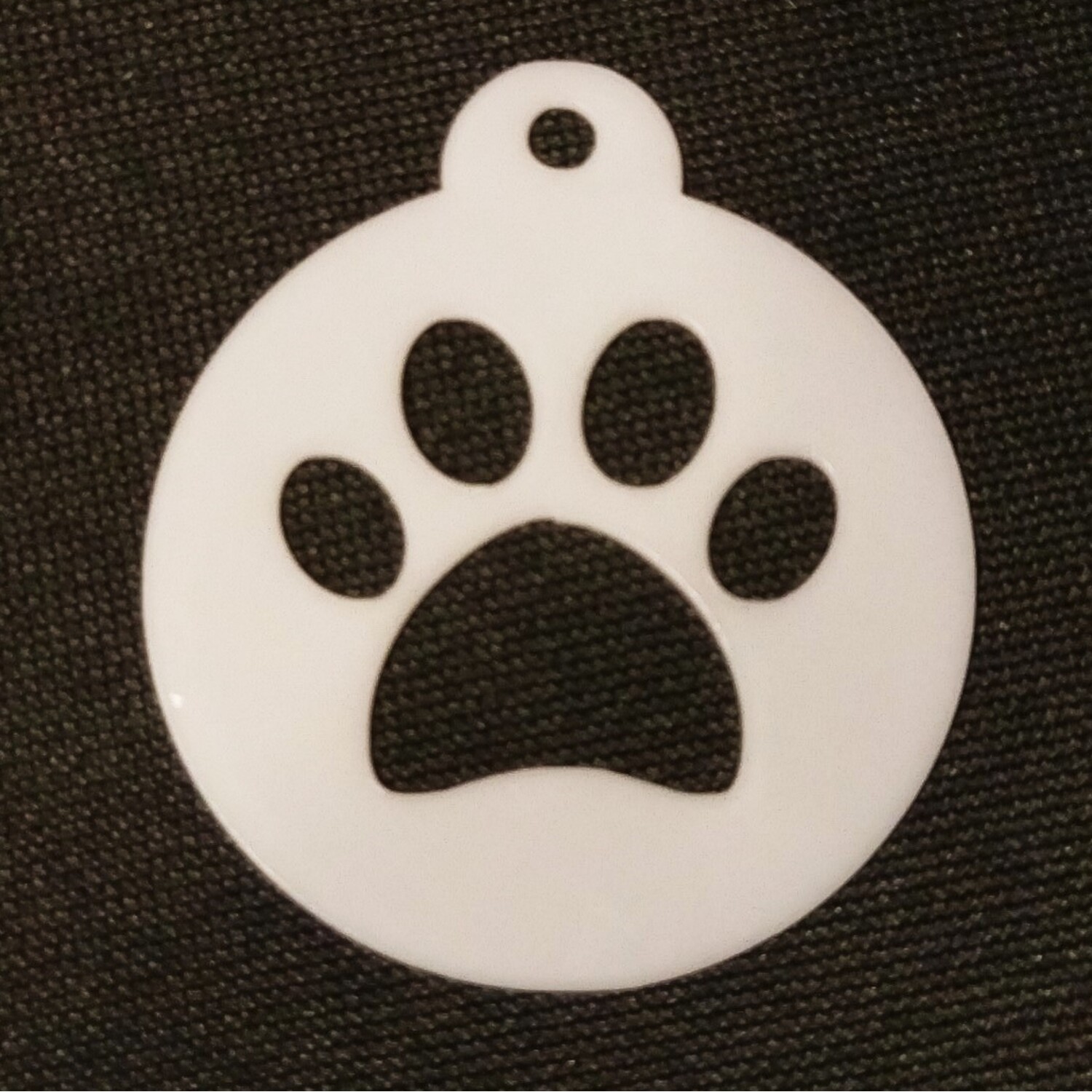 Dog Themed Coffee Stencil - White / Dog Paw