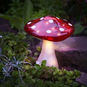 Solar Toadstool Stake Light